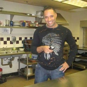 Meet your Posher, Roberto